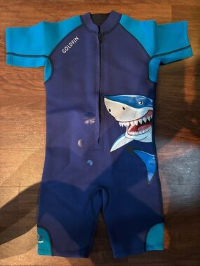 Goldfin Kids Short Sleeve Shark Rashguard - Navy & Teal wetsuit